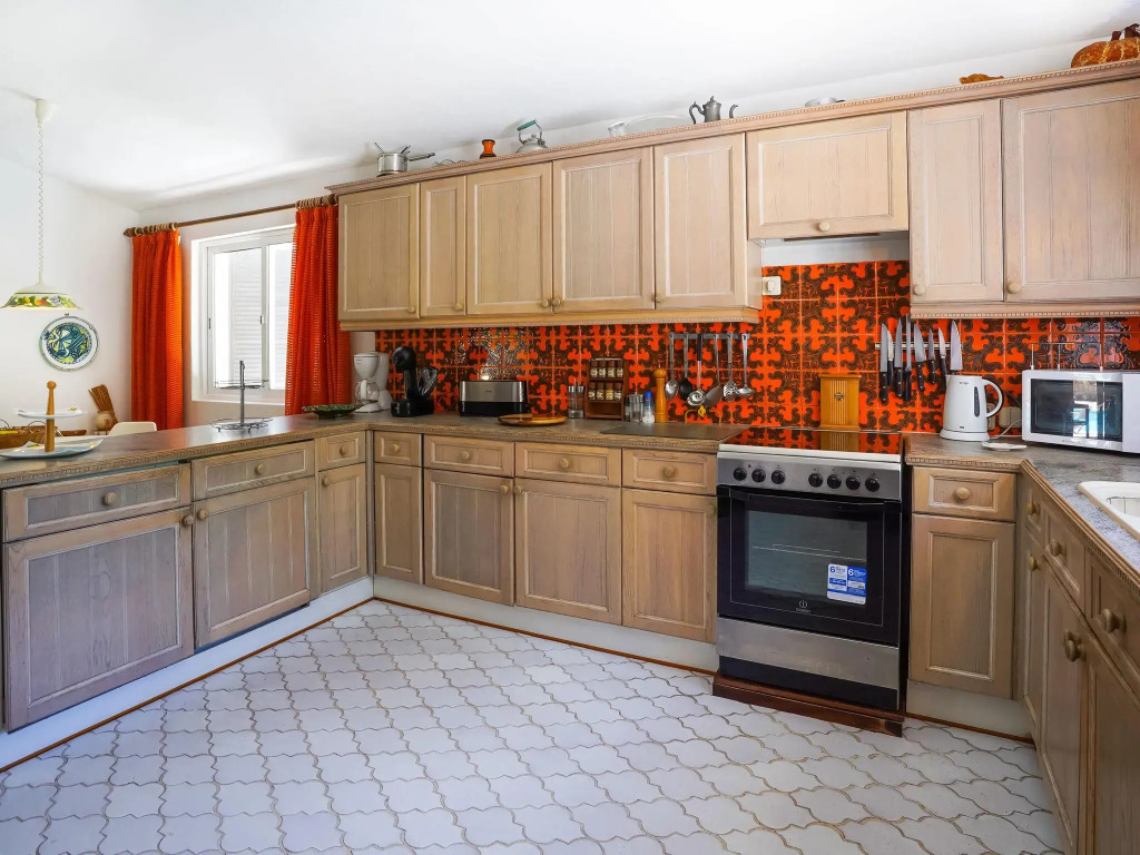 Villa in Albufeira With Private Pool