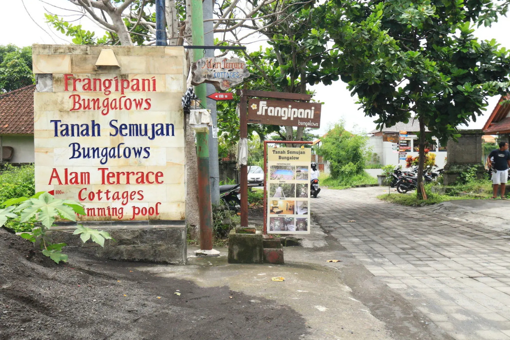 Frangipani Bungalow