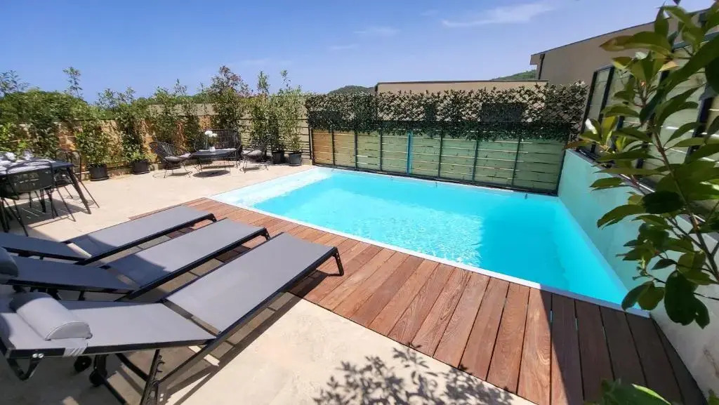 Villa avec piscine privée à 400m de la plage - 4 chambres