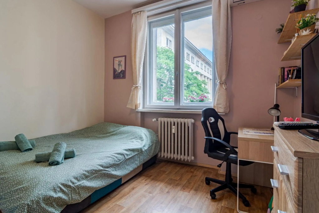 The Top Spot - Cute Studio in the Center