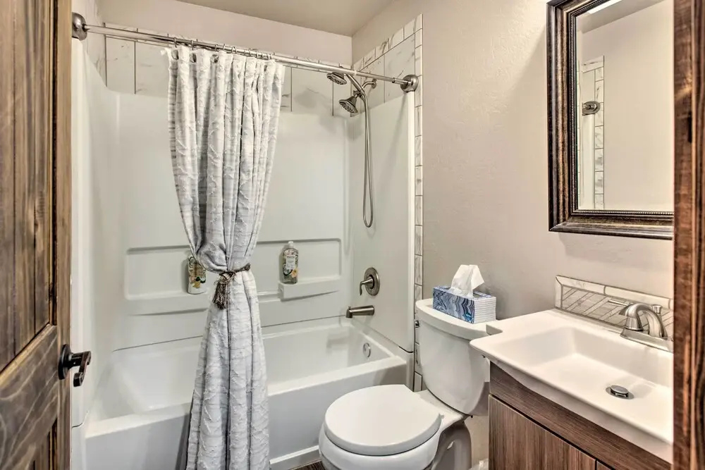 4 Units in Red River: Mtn Views, Steps to Main St