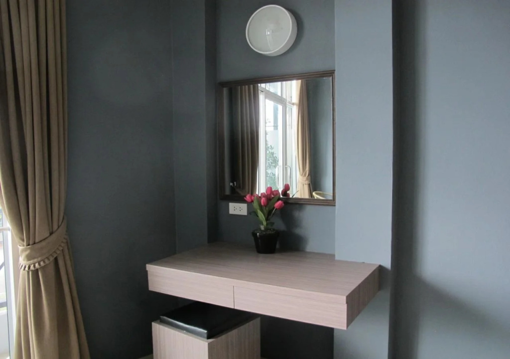 Smile House 3