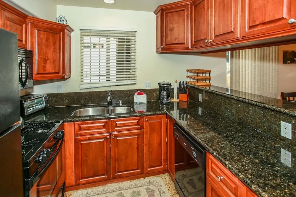 Bear Mountain Dream-1827 by Big Bear Vacations
