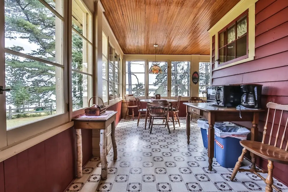 BJ's Lakehouse - 3 Br Home