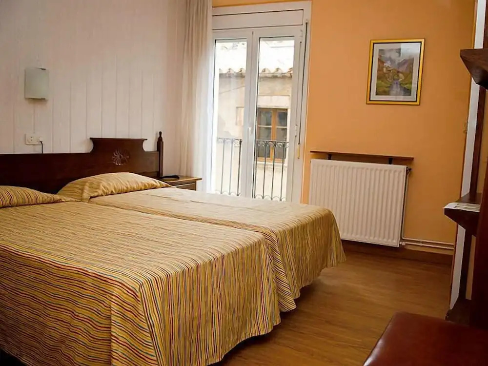 Hostal Fabrellas
