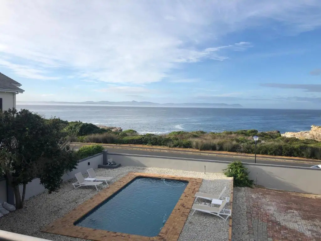 38 on Westcliff