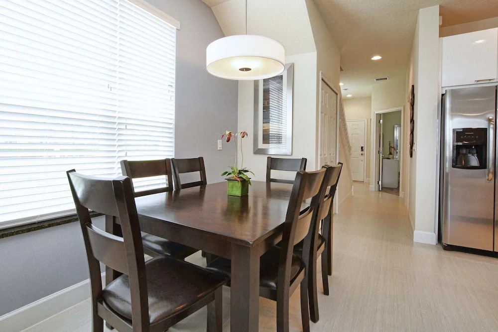 Serenity - 3 Bed Townhouse w/splashpool-5105SY