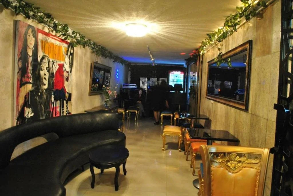 Ak Hostel
