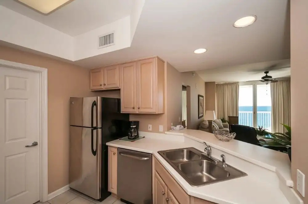Silver Beach Towers 1102e by Destin Getaways