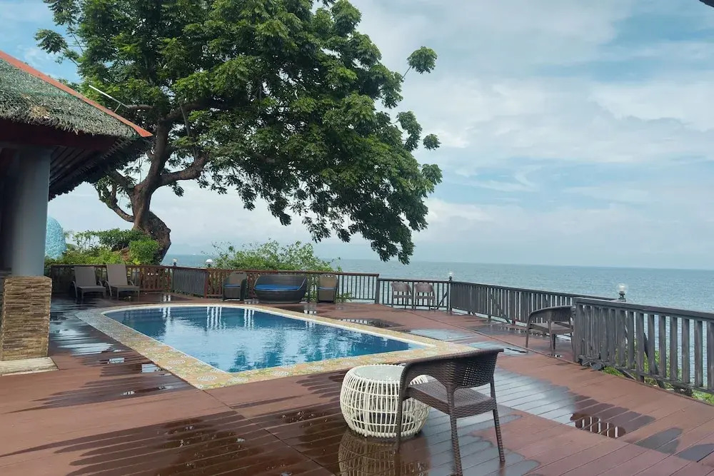 Blue Deep Resort powered by Cocotel
