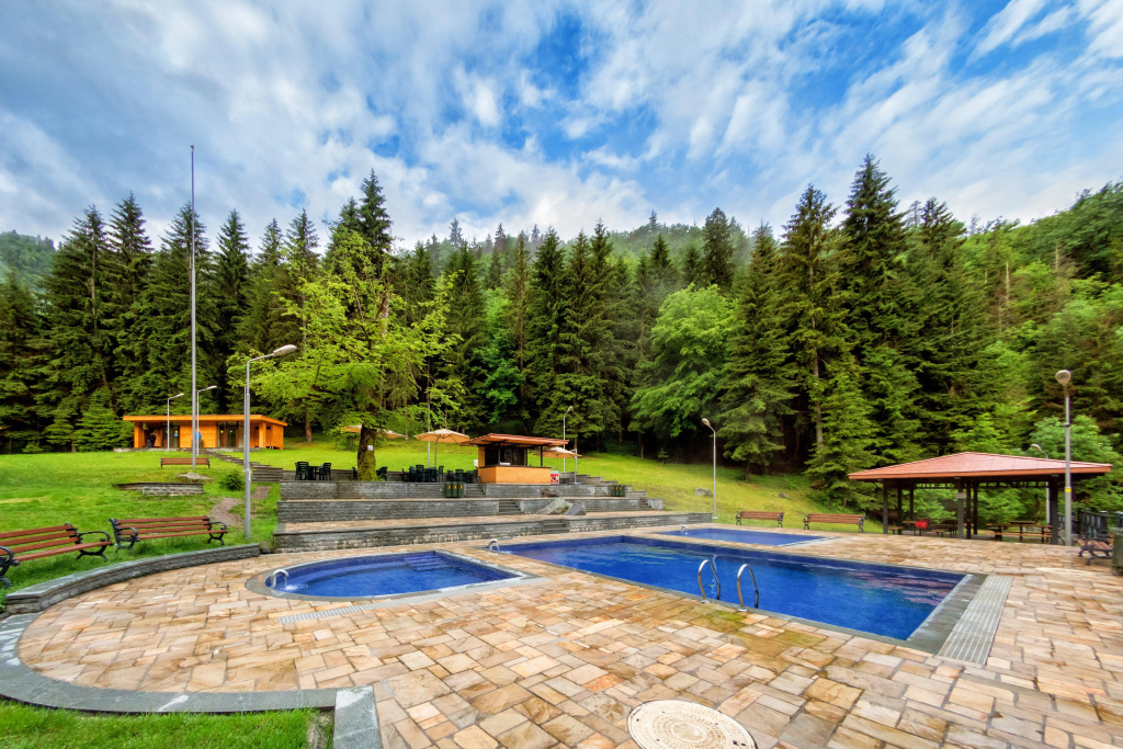 Отель Crowne Plaza Borjomi by IHG