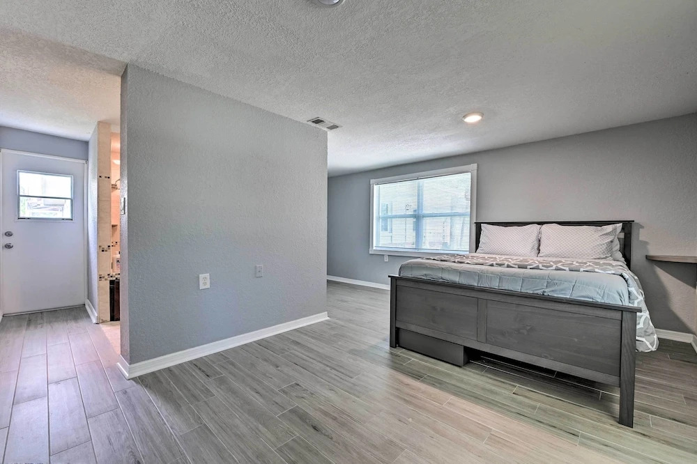 Renovated Port Richey Oasis w/ Lanai + Grill!