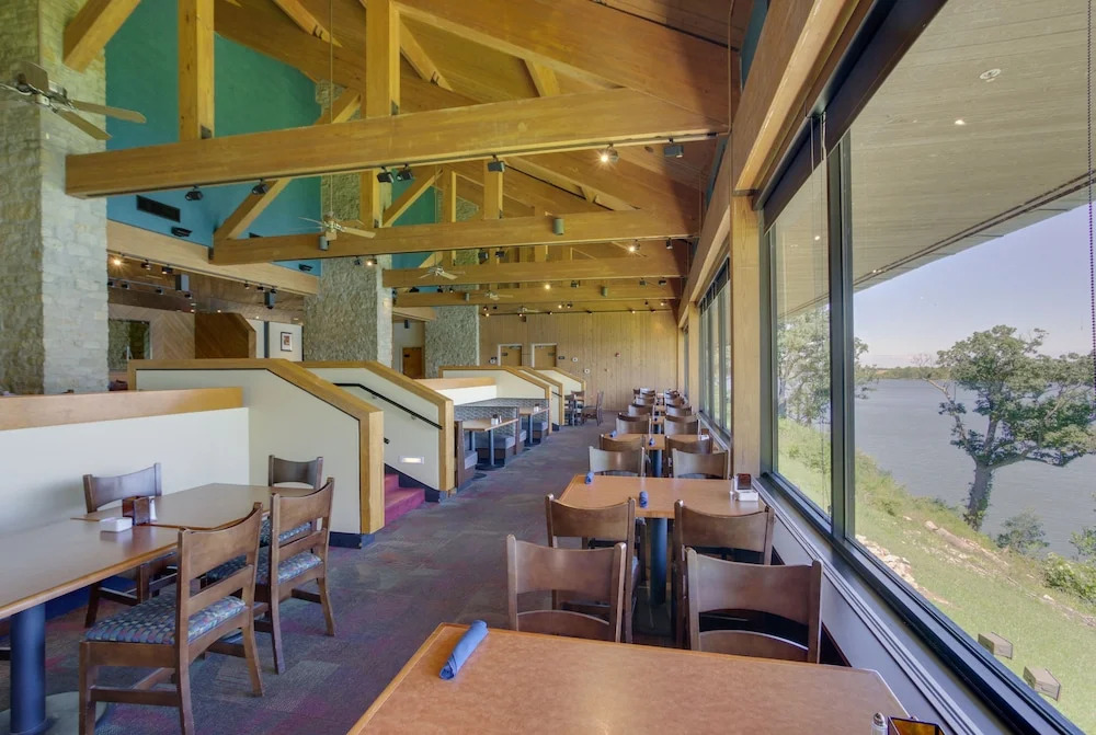 Deer Creek Lodge & Conference Center
