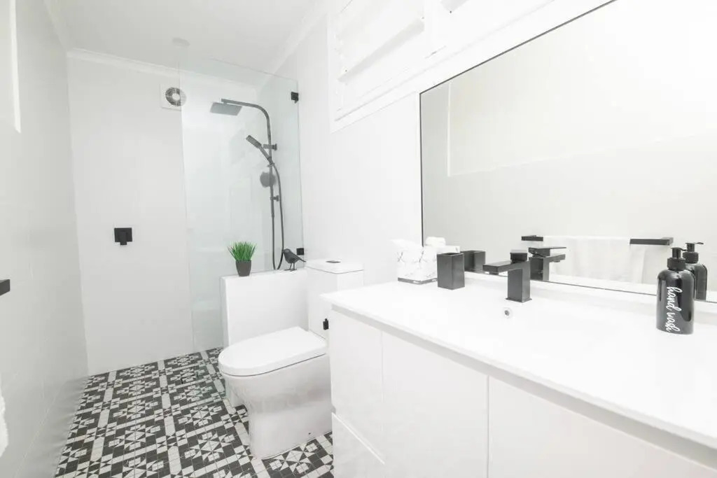 Ophir Abode Beautiful 4 Bedroom Home
