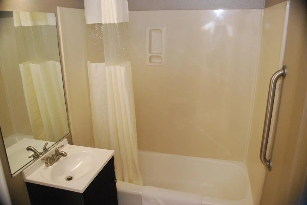 Friendly Hills Inn - Whittier, Los Angeles