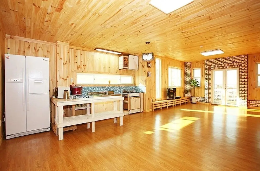Lucia Pension