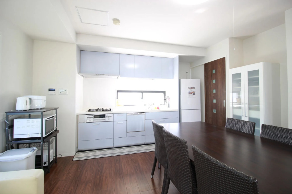 Atrium Deluxe Apartments Osaka - Self Check-In Only