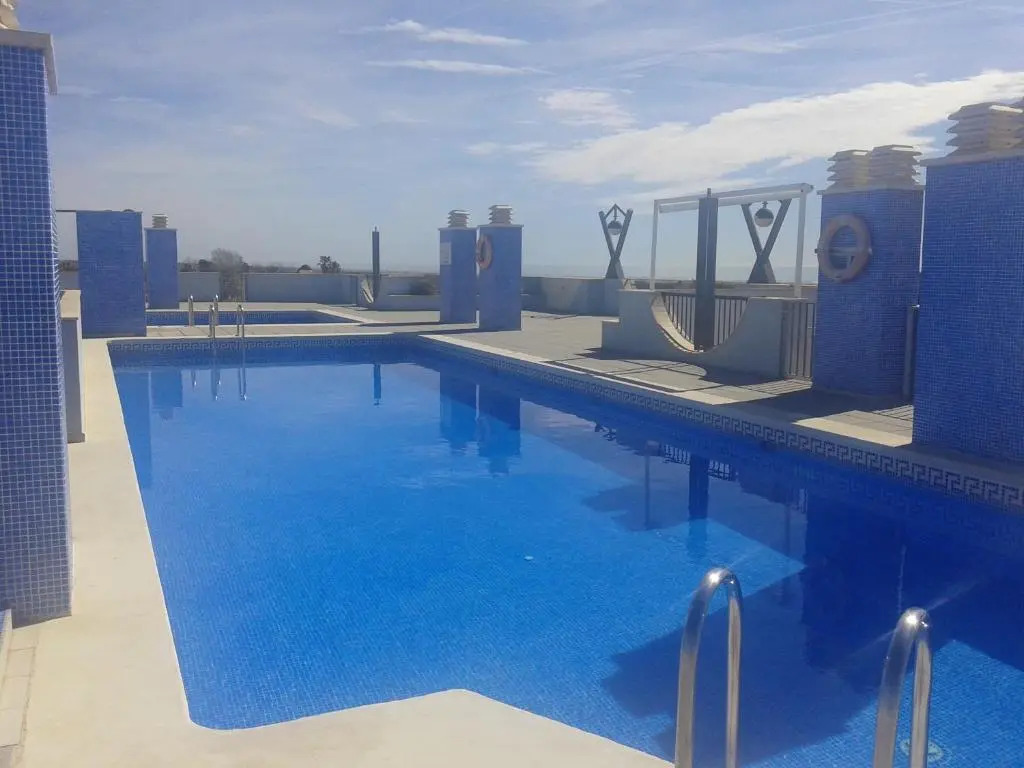 Deltaebro Piscina