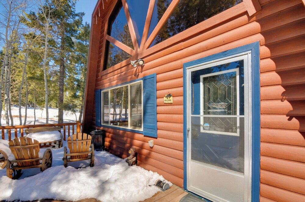 Unique Forest Cabin With Deck: Ski, Hike, Fish!