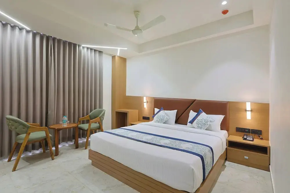Hotel Sunshine Inn, Somnath