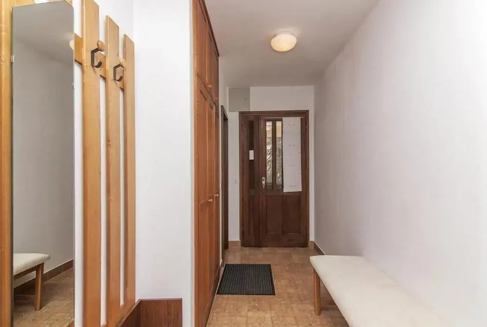 Apartments Eddi 66