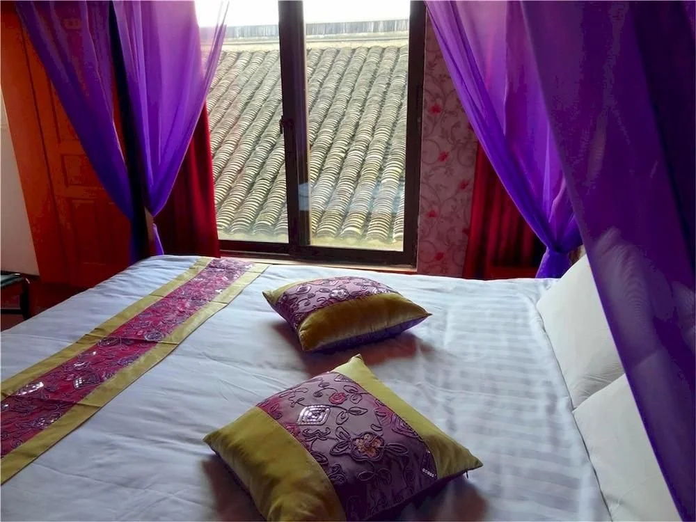Yishuige Inn