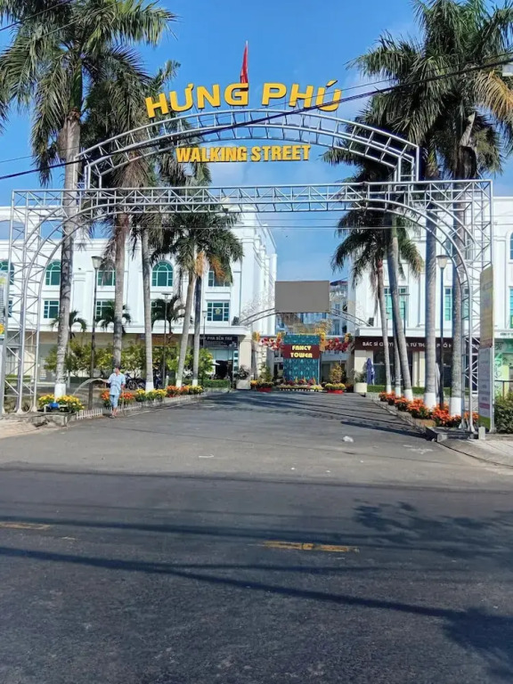 HOTEL MOTeL ĐỒNG KHỞI