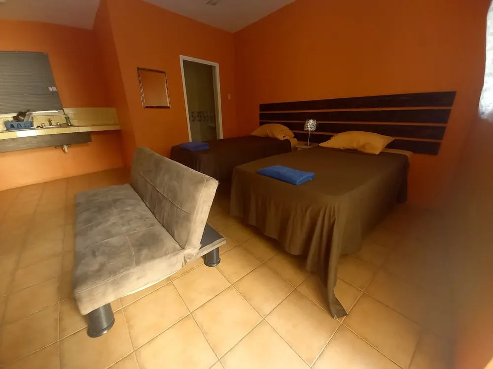 Labrish Guest House