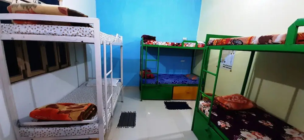Zigzag Homestay