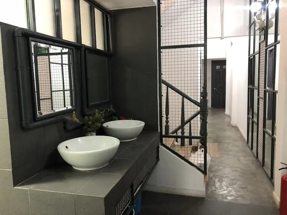 Masion Hostel