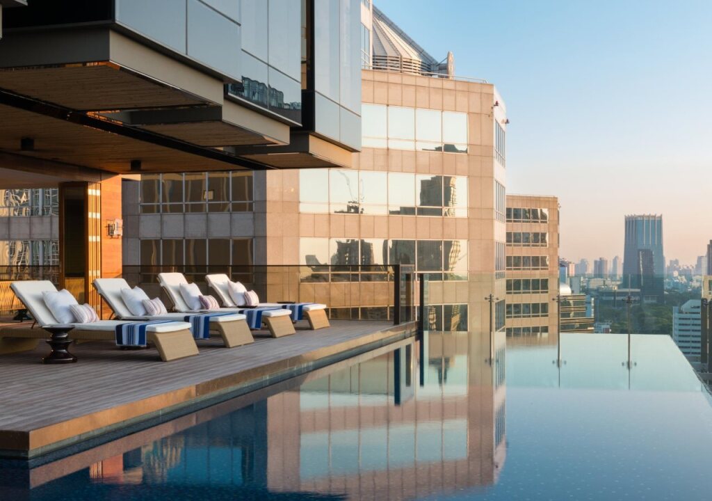 Hotel Indigo Bangkok Wireless Road by IHG