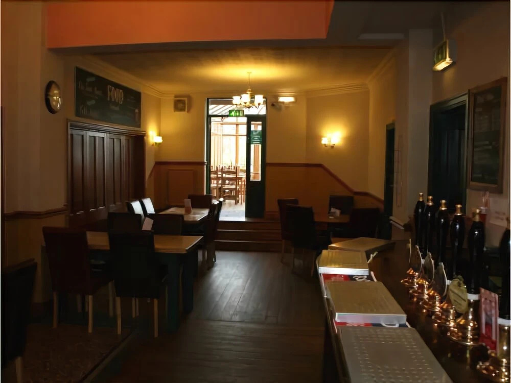 Hillsborough Hotel