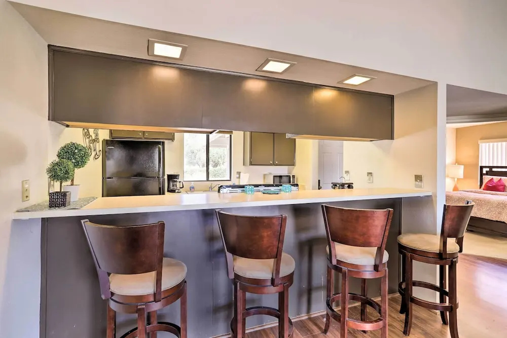 Patio, Grill + Resort Perks: Palm Desert Home