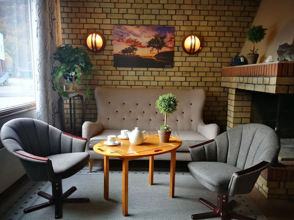 Reisafjord Hotel