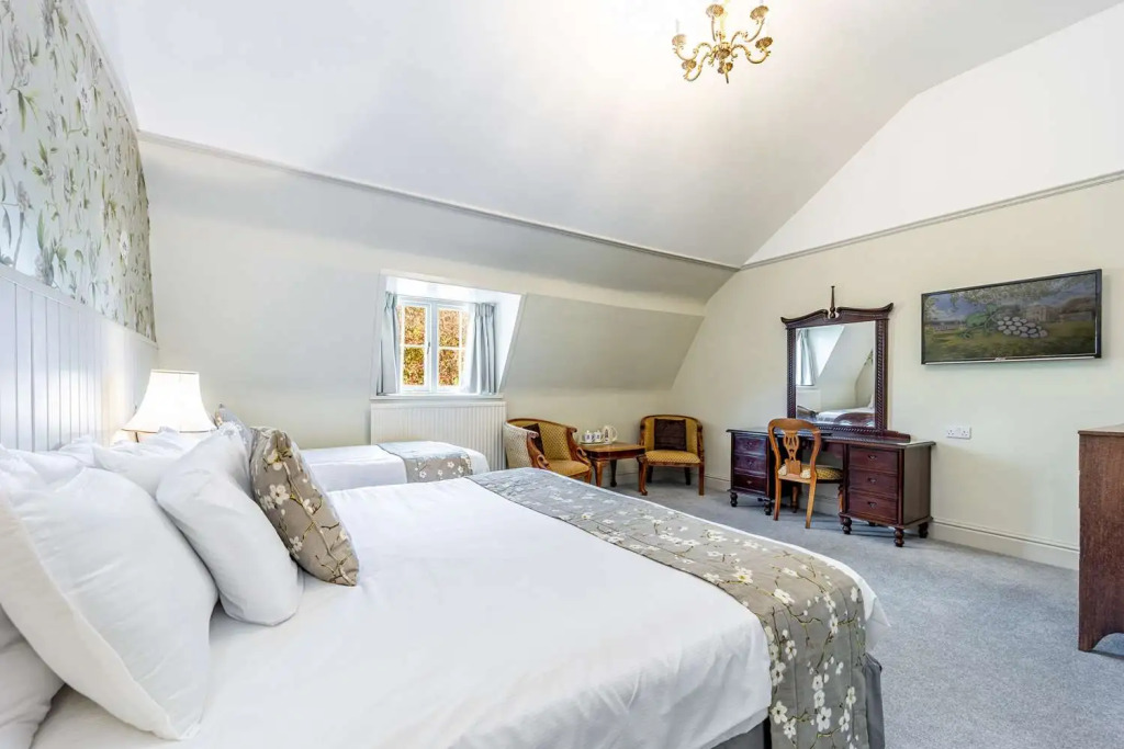 Leigh Park Country House Hotel  Vineyard, Bwsc