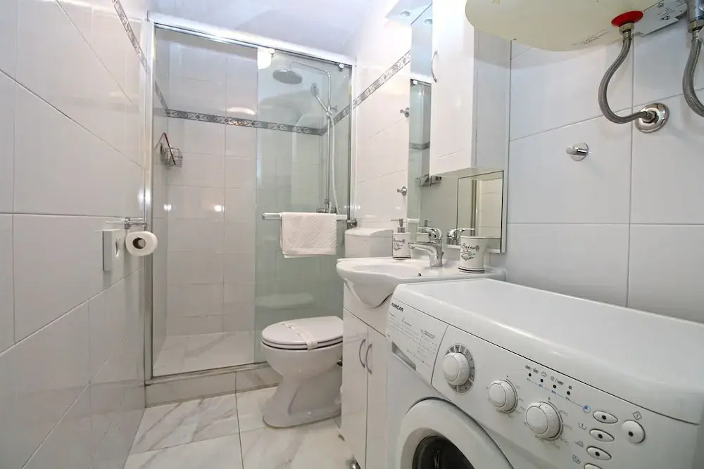 Apartment 1278