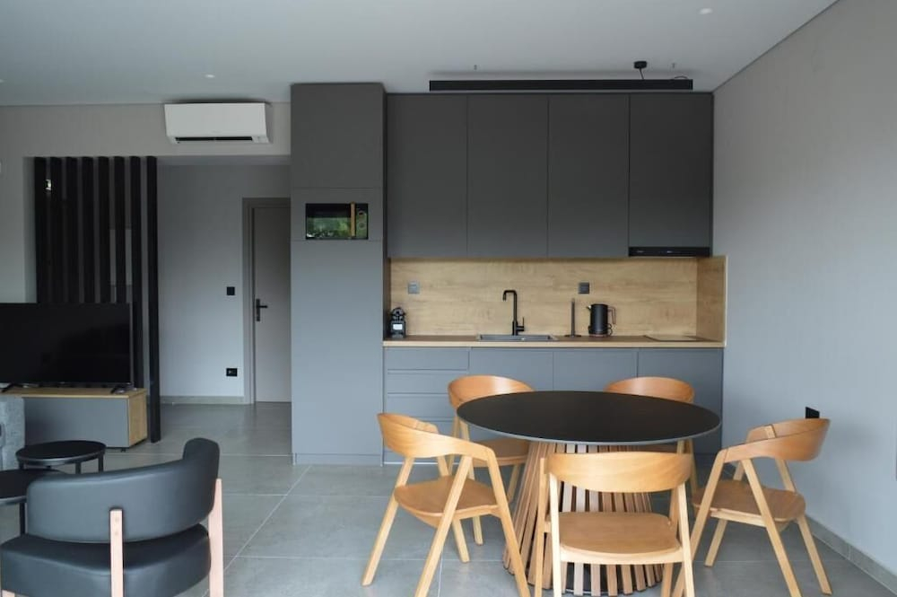 Oikoi - Luxury Suites & Maisonettes