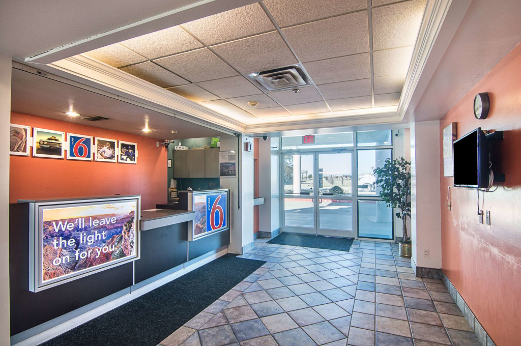 Motel 6-Terrell, TX