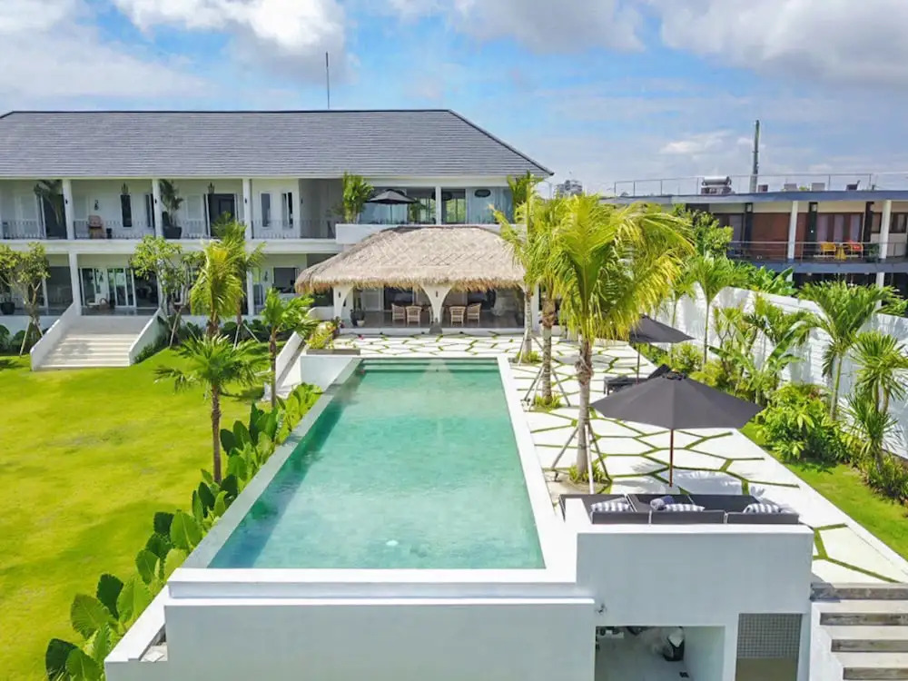 Villa Kusuma - Luxury Sea View 5 Bedroom Villa Close to Savaya