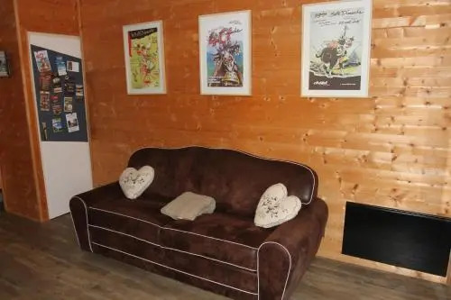 Nouveau !LE CHOUCAS appartements au centre de Chatel avec parking couvert