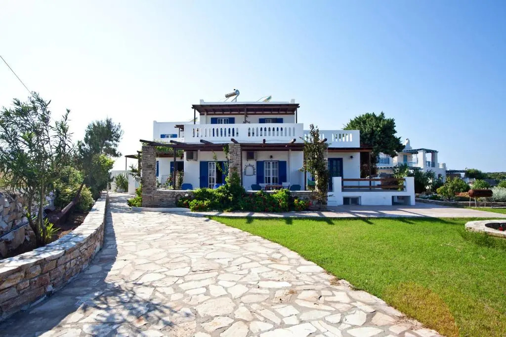 Marinatou Suites