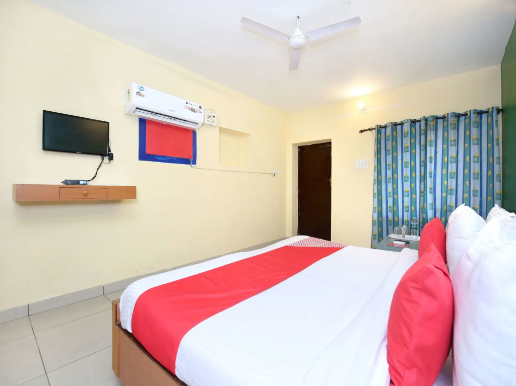 Hotel O Rajmahal
