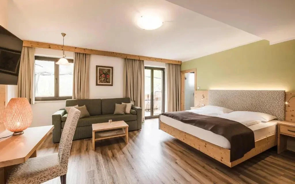 Hotel Karin