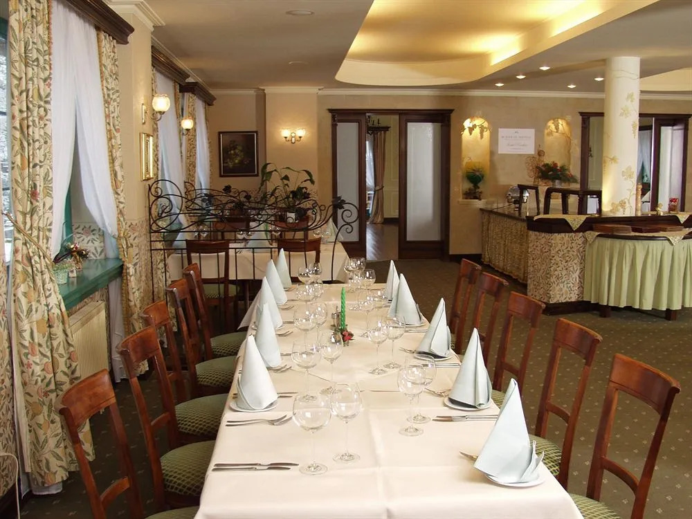 Amax Boutique Hotel