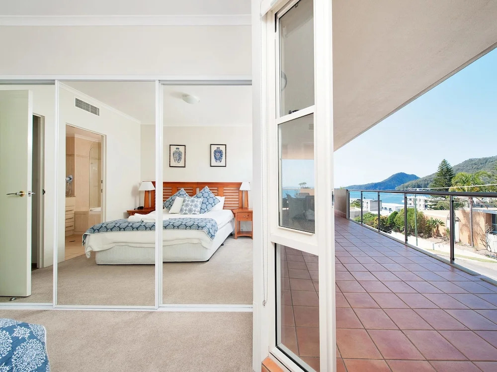 Breakwater Apartment, Unit 205/2 Messines Street