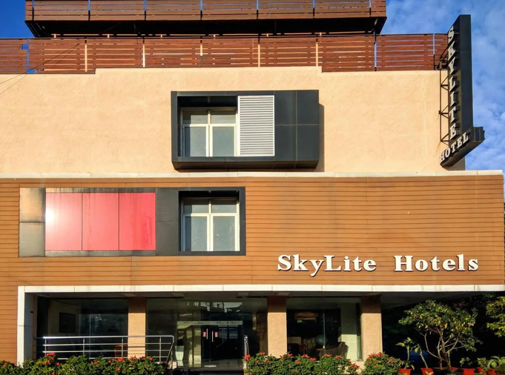 Hotel Sky Lite