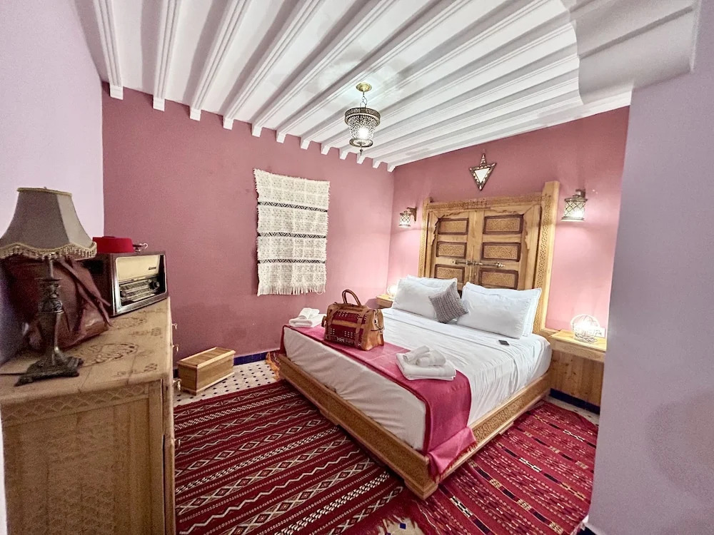 Riad Noor Medina