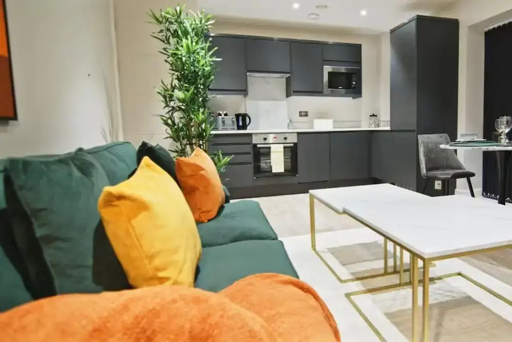 Leeds City Center - 1 Bed - Baby Friendly