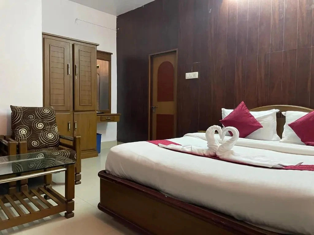 Caveri Residency