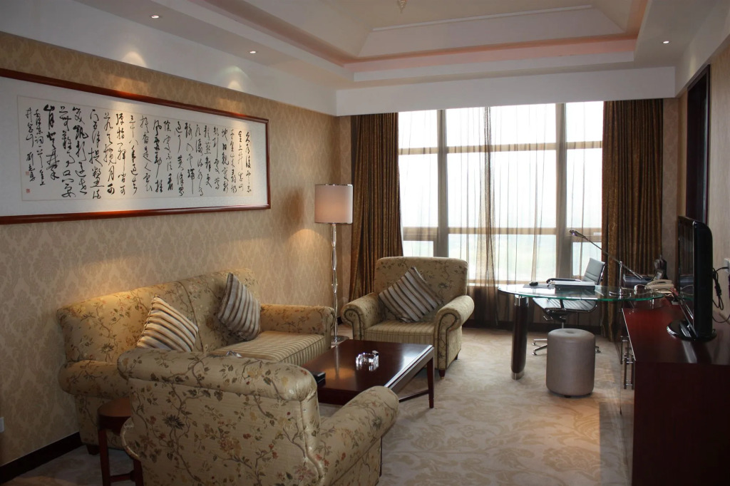 New Century Fengming Resort Zaozhuang